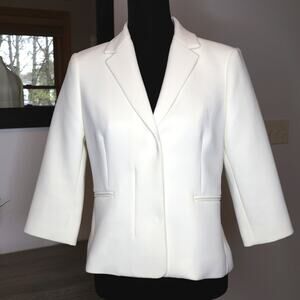 Cropped 3/4 Sleeve Blazer